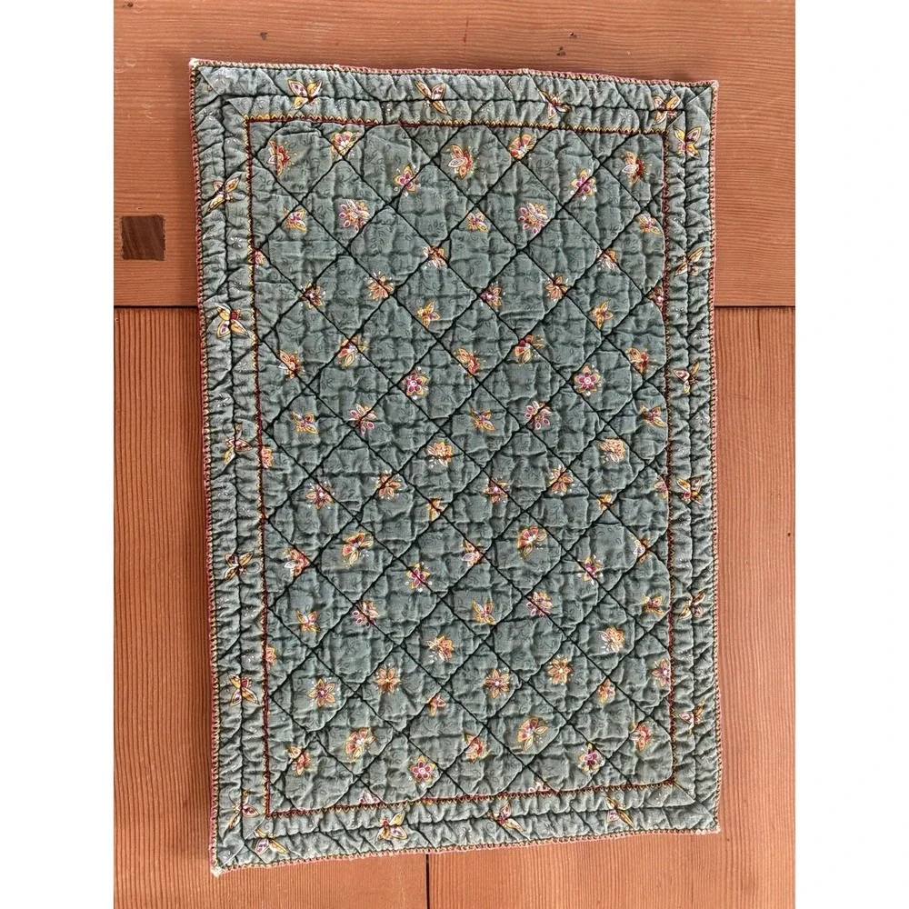 Valdrome France Set of 6 Sage Green Floral Quilted Placemats Cottagecore